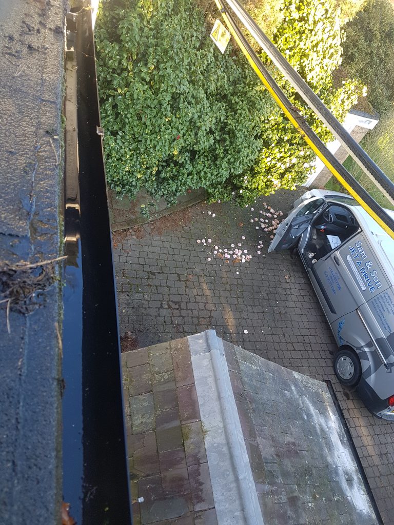 Gutter cleaning in Haywards Heath
