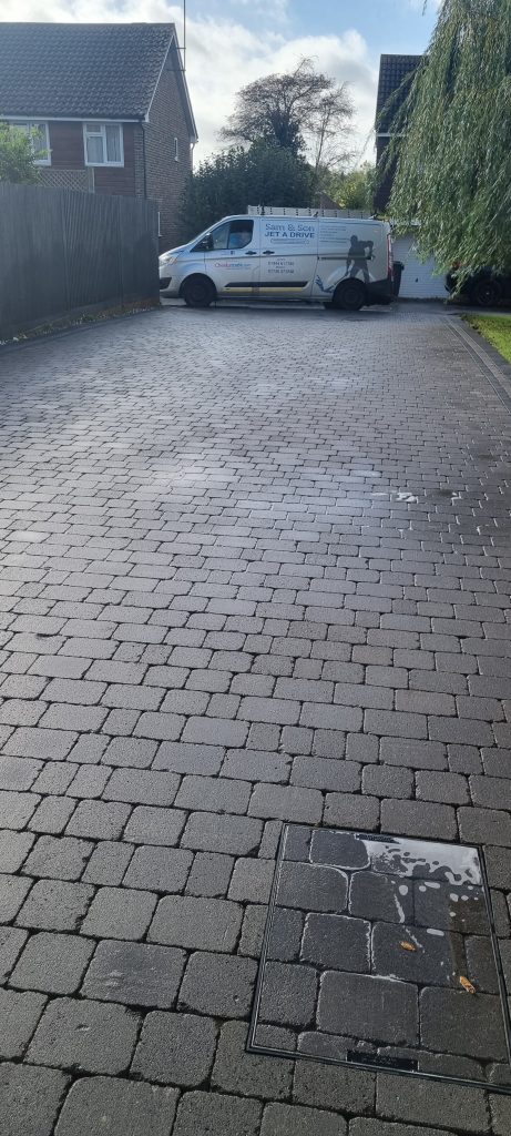 Pressure cleaning driveway